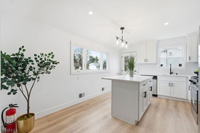 317 Leden Ter, South Plainfield Boro, NJ 07080