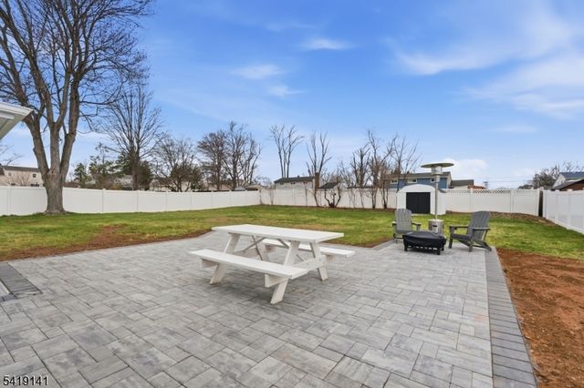 317 Leden Ter, South Plainfield Boro, NJ 07080
