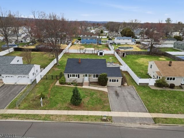 317 Leden Ter, South Plainfield Boro, NJ 07080