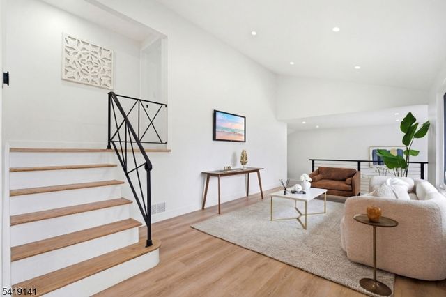 317 Leden Ter, South Plainfield Boro, NJ 07080