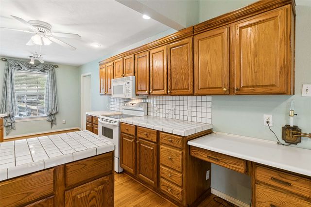 2225 Brooks Street, Garland, TX 75041