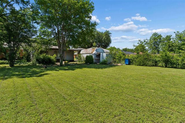 2225 Brooks Street, Garland, TX 75041
