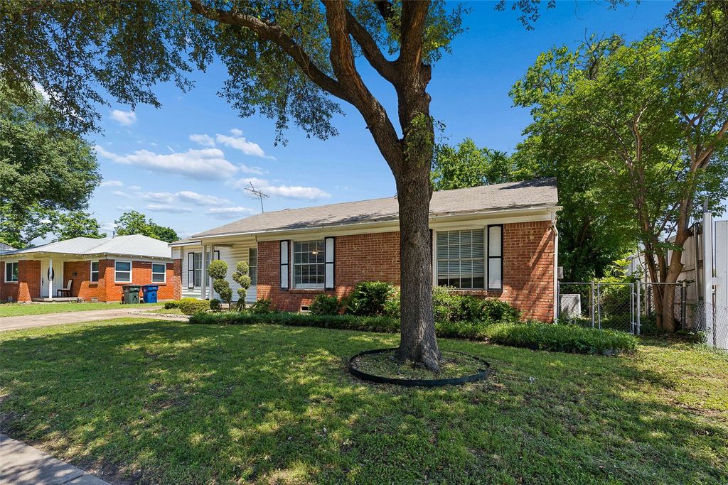 2225 Brooks Street, Garland, TX 75041