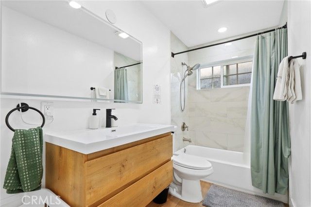 315 S Garnsey St, Santa Ana, CA 92701