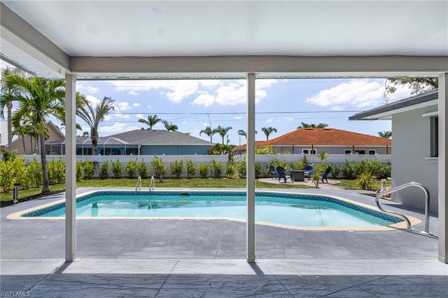 1424 SW 49th ST, Cape Coral, FL 33914