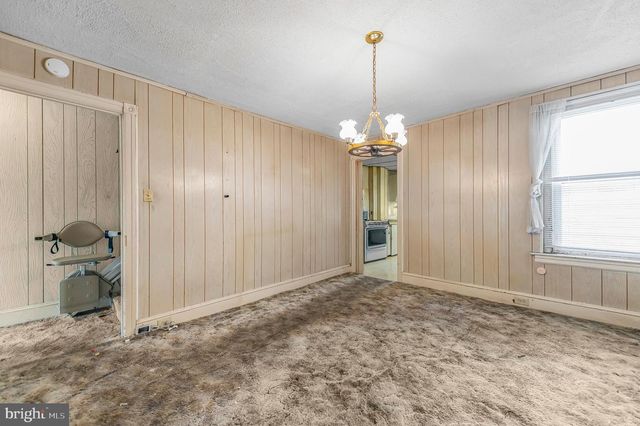 23 ORANGE AVE, Ambler, PA 19002