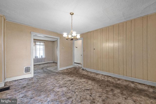 23 ORANGE AVE, Ambler, PA 19002