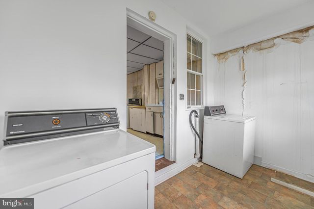 23 ORANGE AVE, Ambler, PA 19002
