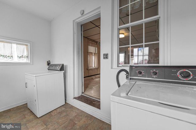 23 ORANGE AVE, Ambler, PA 19002