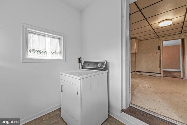 23 ORANGE AVE, Ambler, PA 19002