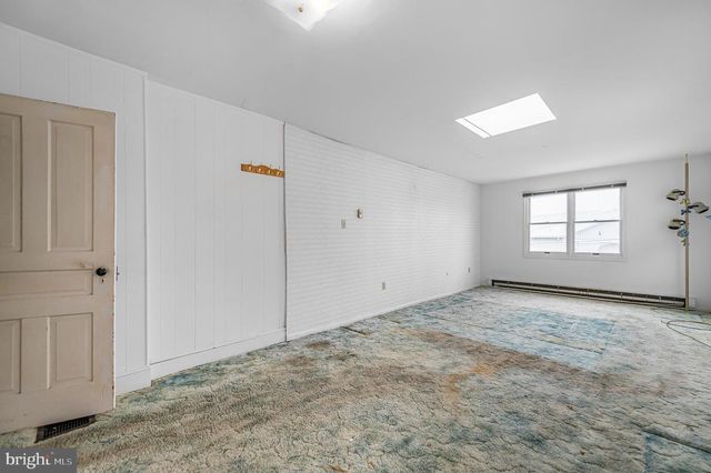 23 ORANGE AVE, Ambler, PA 19002