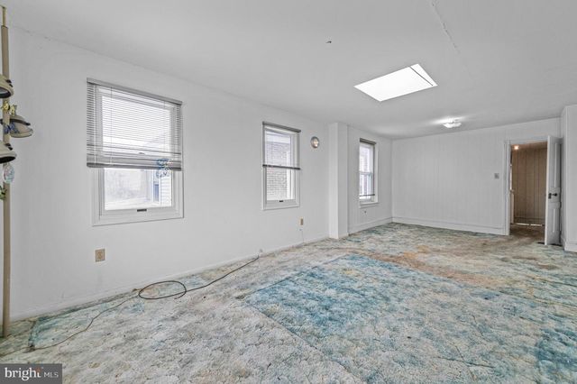 23 ORANGE AVE, Ambler, PA 19002