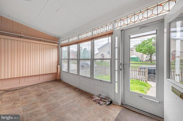 23 ORANGE AVE, Ambler, PA 19002