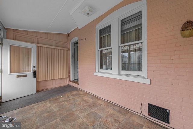 23 ORANGE AVE, Ambler, PA 19002