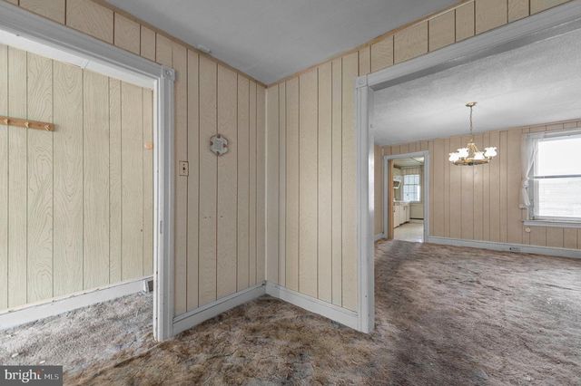 23 ORANGE AVE, Ambler, PA 19002