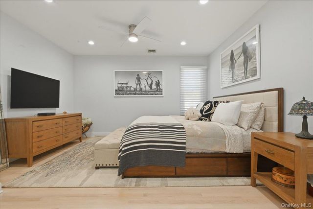 18 Clark Street, Long Beach, NY 11561