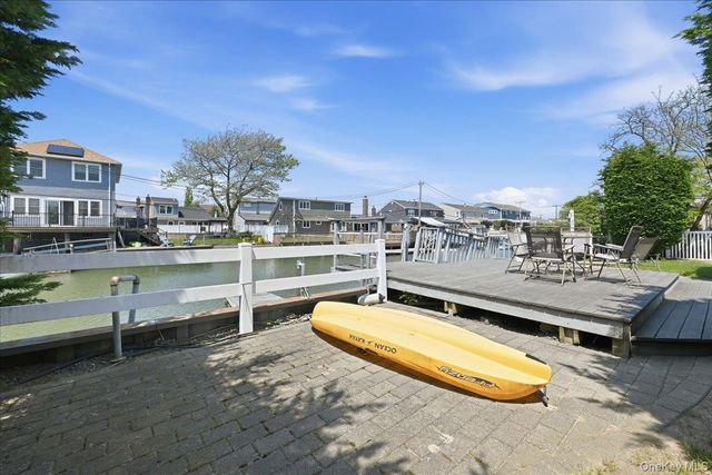 18 Clark Street, Long Beach, NY 11561