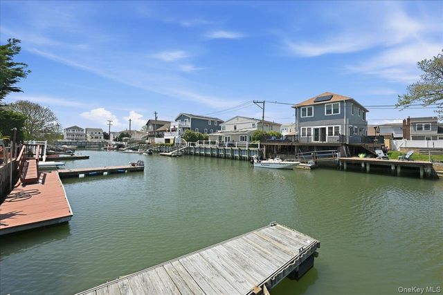 18 Clark Street, Long Beach, NY 11561