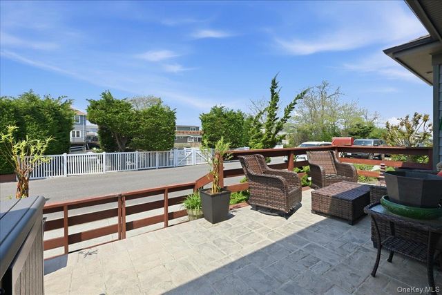 18 Clark Street, Long Beach, NY 11561