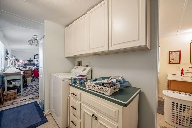 126 RIDGE MANOR DRIVE, Lake Wales, FL 33853