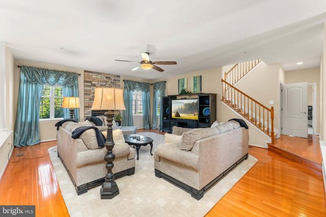 3369 KILBURN CT, White Plains, MD 20695