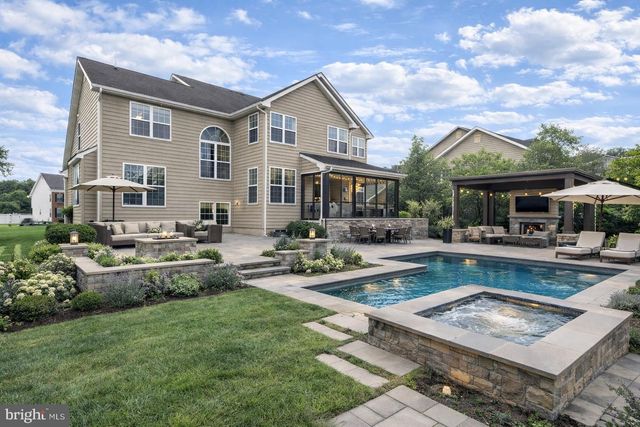 3369 KILBURN CT, White Plains, MD 20695