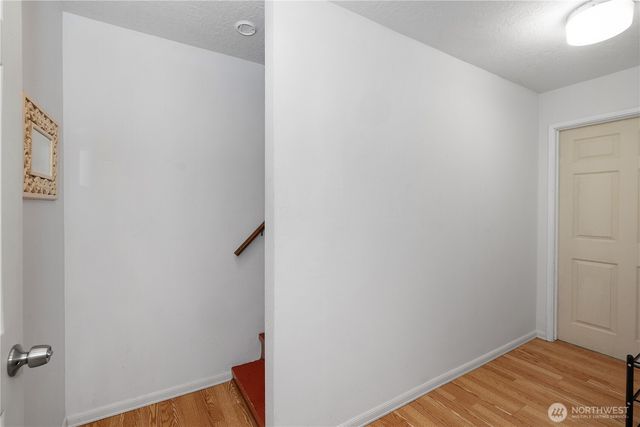 221 N Trail Head Loop, Lilliwaup, WA 98555
