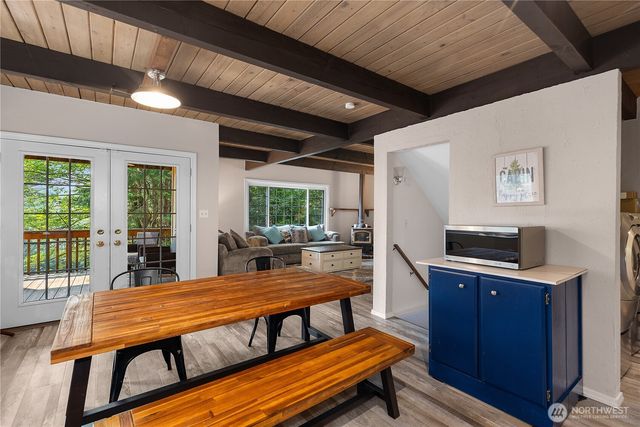 221 N Trail Head Loop, Lilliwaup, WA 98555