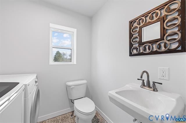 2733 Cedar Lane Rd, Kents Store, VA 23084