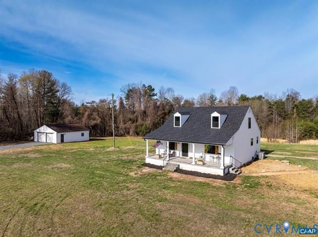 2733 Cedar Lane Rd, Kents Store, VA 23084