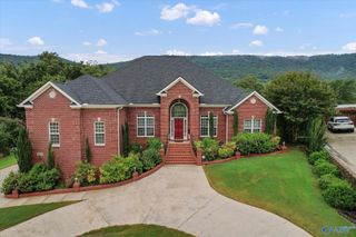 104 Early Morning Circle, Huntsville, AL 35811