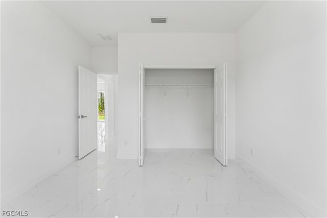 3111 40th ST W, Lehigh Acres, FL 33971