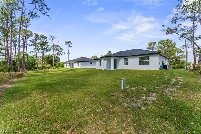 3111 40th ST W, Lehigh Acres, FL 33971