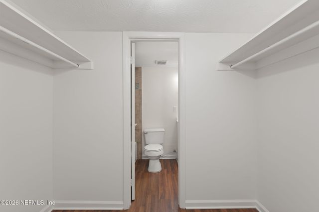 4306 PLAZA GATE Lane S 201, Jacksonville, FL 32217