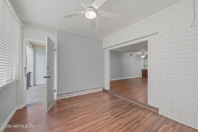 4306 PLAZA GATE Lane S 201, Jacksonville, FL 32217