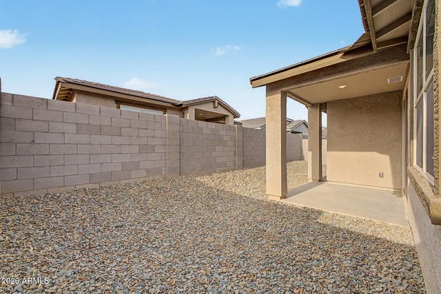16036 W DESERT HOLLOW Drive, Surprise, AZ 85387