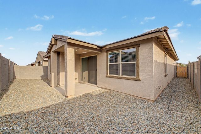 16036 W DESERT HOLLOW Drive, Surprise, AZ 85387