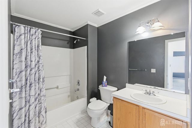 11 Fiddlers Elbow Court, Howell, NJ 07731