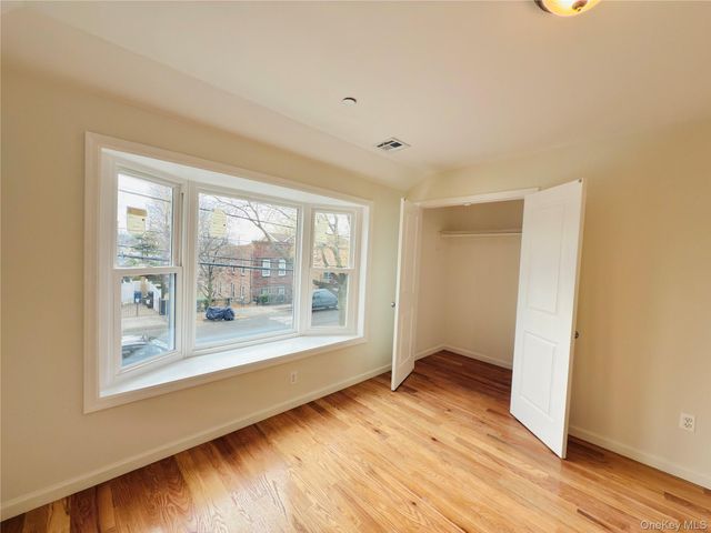 3167 Ampere Avenue A, Bronx, NY 10465