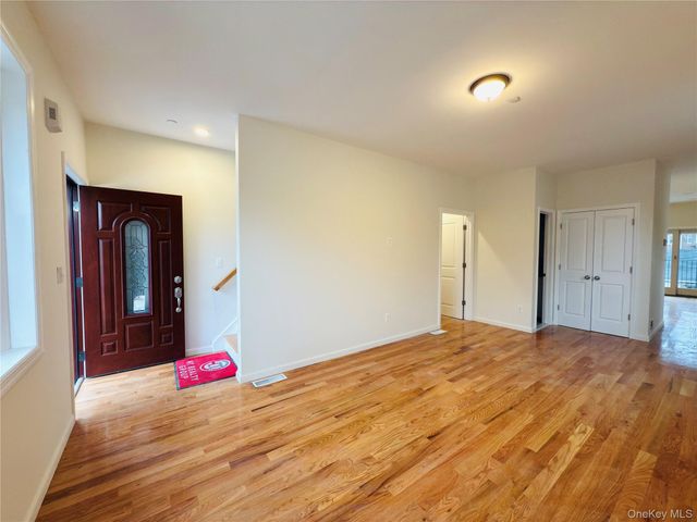 3167 Ampere Avenue A, Bronx, NY 10465