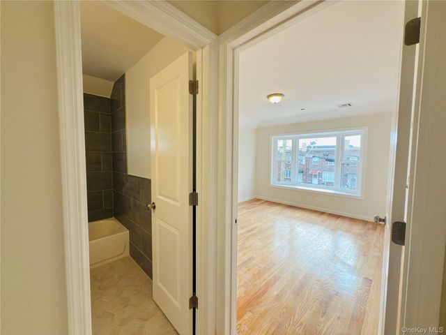 3167 Ampere Avenue A, Bronx, NY 10465