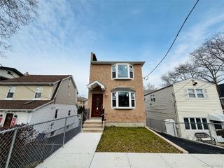 3167 Ampere Avenue A, Bronx, NY 10465
