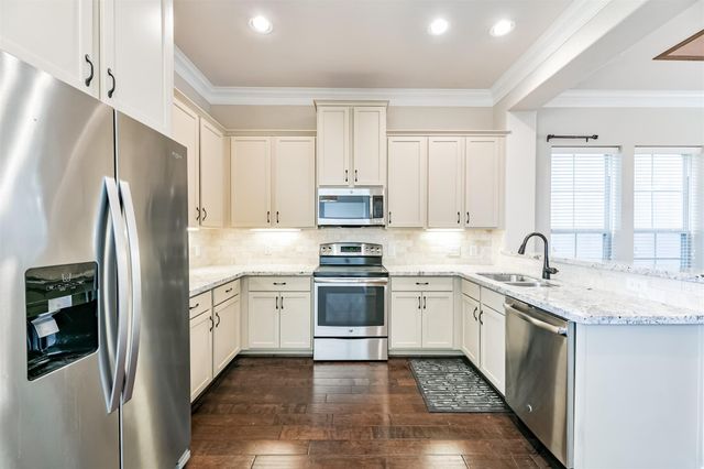 18721 Egret Oaks Lane, Webster, TX 77058