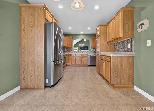 14 Allie Lane, Hamburg, NY 14075