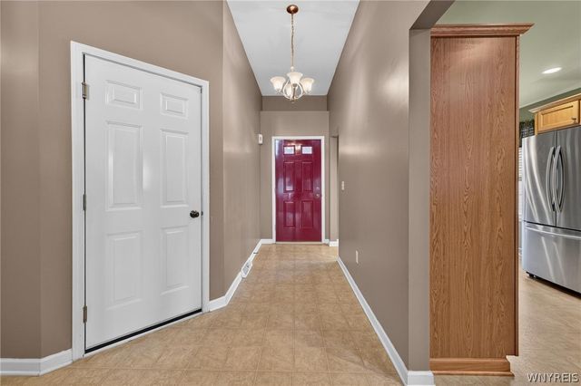 14 Allie Lane, Hamburg, NY 14075