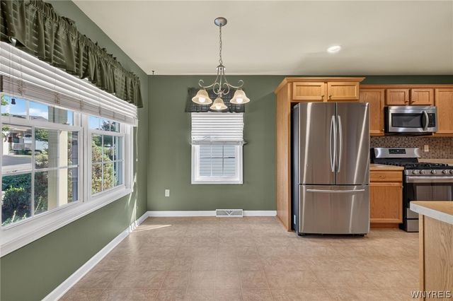 14 Allie Lane, Hamburg, NY 14075