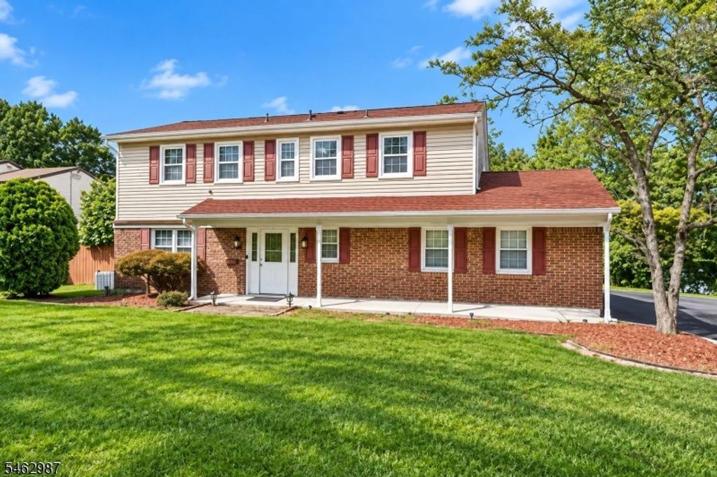 24 Fleetwood Dr, Rockaway Twp., NJ 07866 — exterior