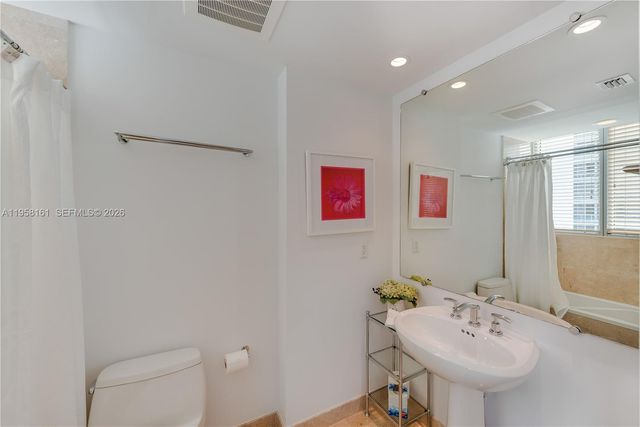 1331 Brickell Bay Drive 3311, Miami, FL 33131