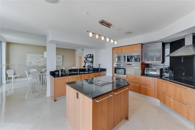 1331 Brickell Bay Drive 3311, Miami, FL 33131