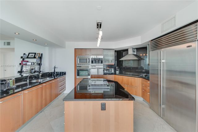 1331 Brickell Bay Drive 3311, Miami, FL 33131